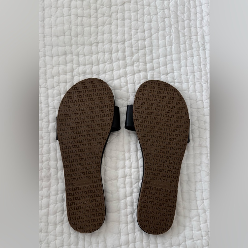 TKEES Black Leather Slide Sandals for Women - 6 New without box - Picture 2 of 2